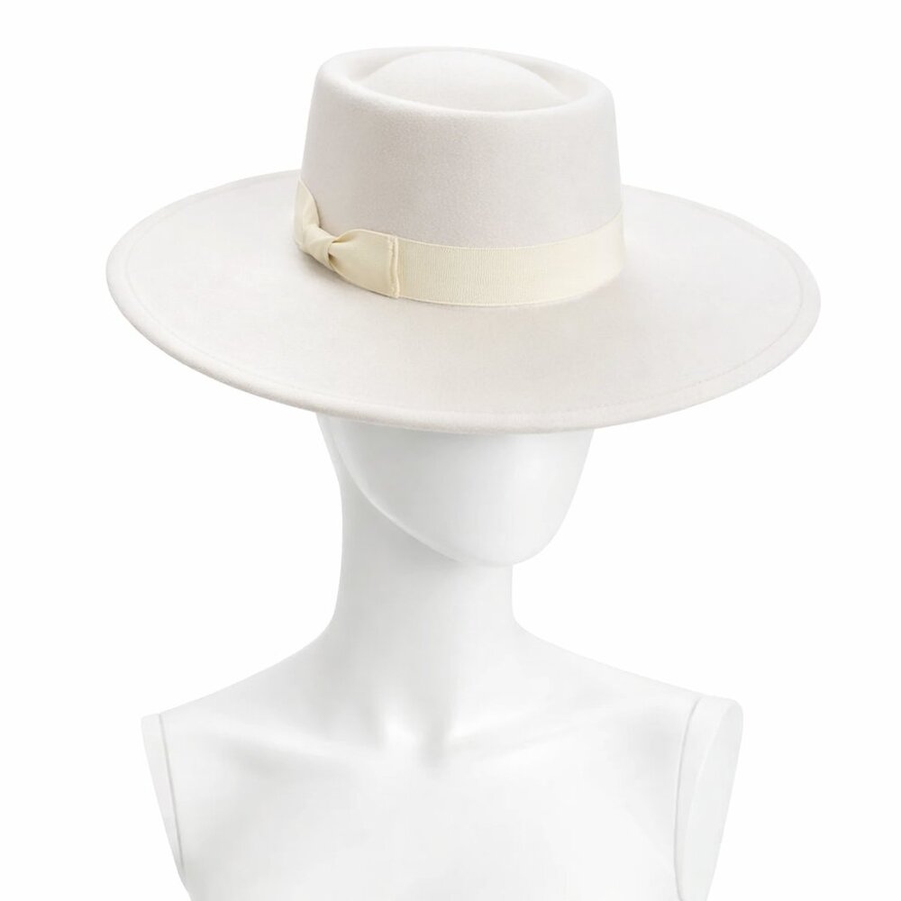 Wide Brim Boater Hat in Faux Felt - Structured Hat with Ribbon White - Picture 5 of 6
